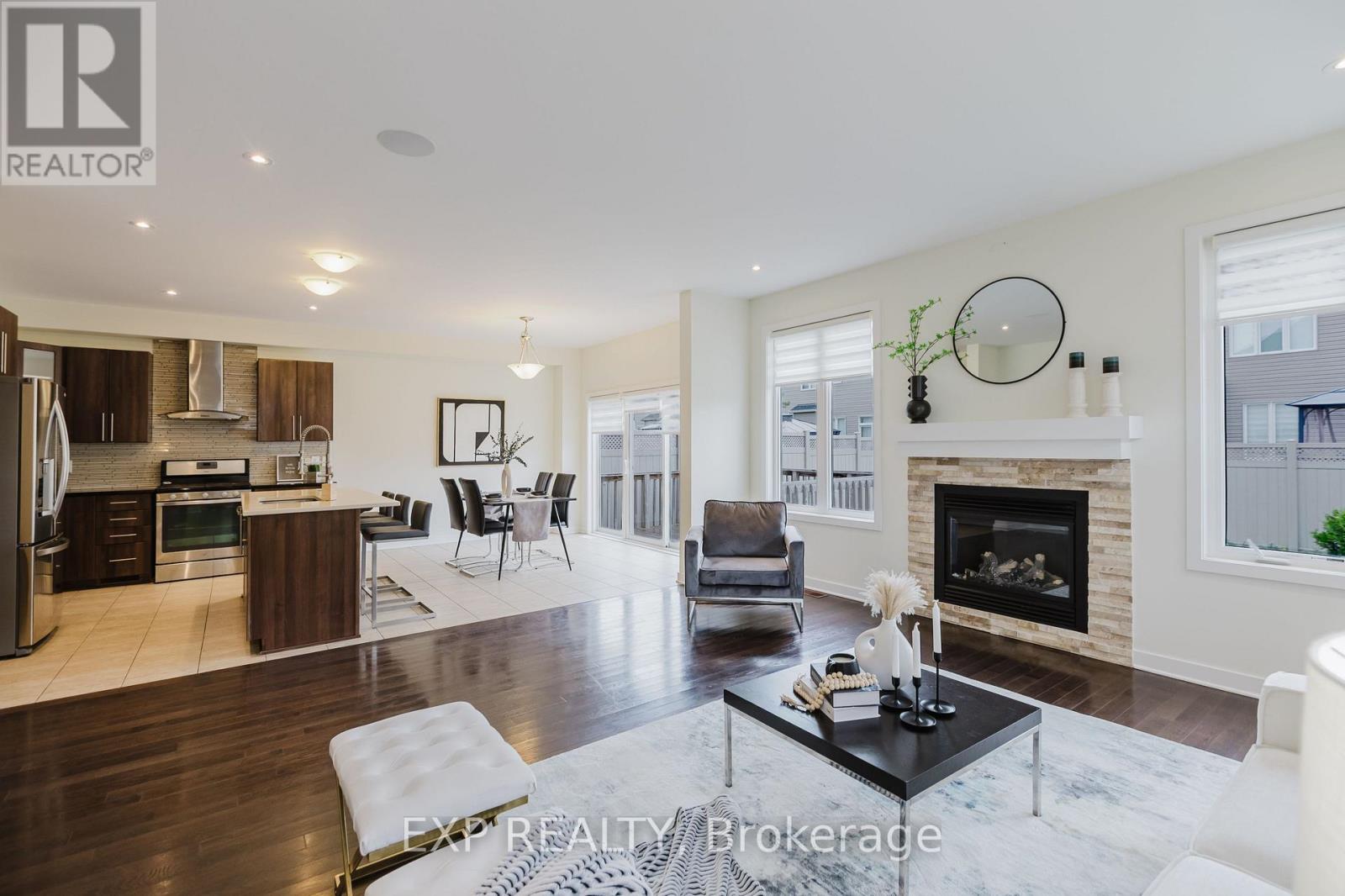 301 Brettonwood Ridge, Ottawa, Ontario  K2T 0H8 - Photo 9 - X12161513