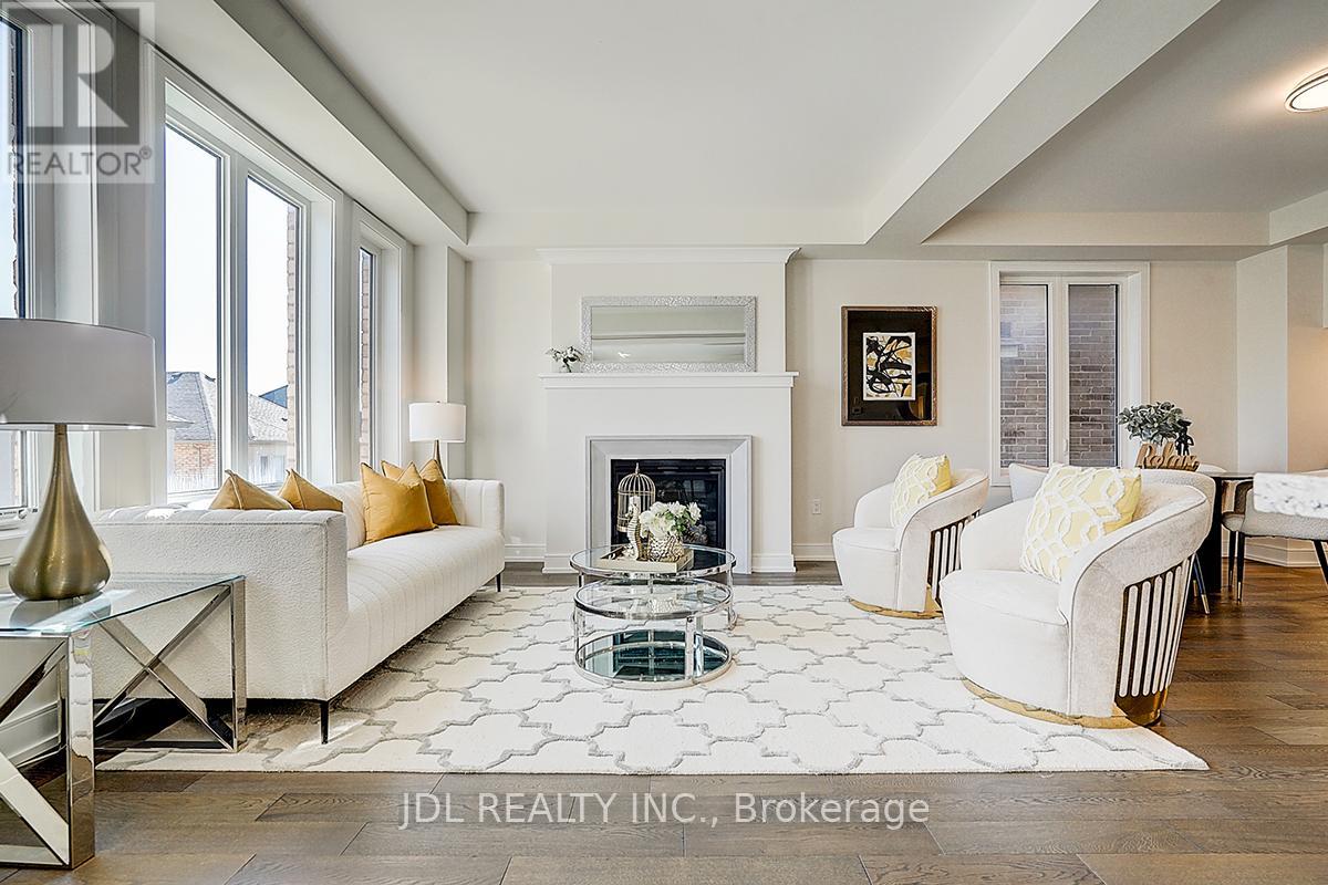 Property at 57 BLAZING STAR STREET image 5