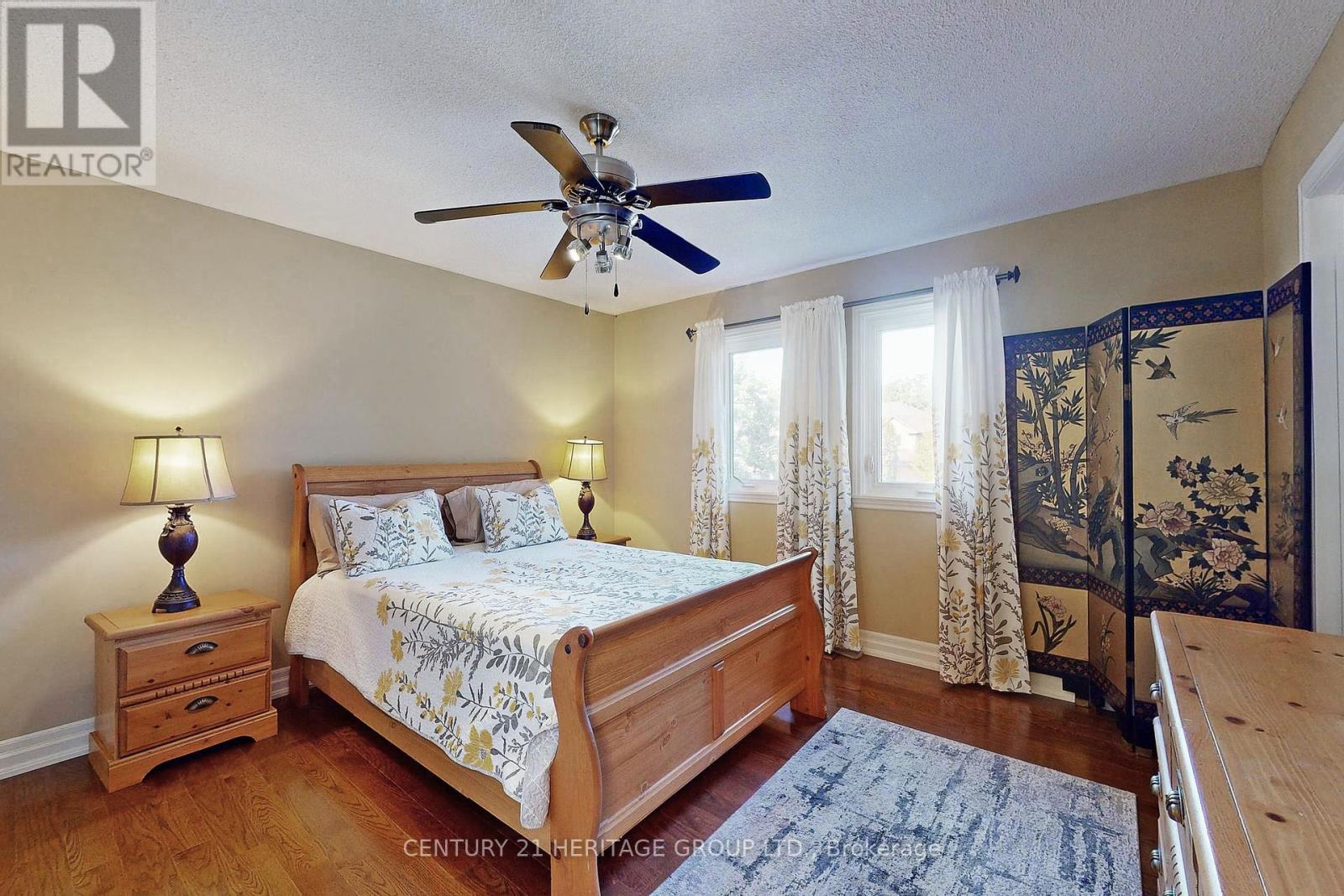 8 Petch Crescent, Aurora, Ontario  L4G 5N7 - Photo 21 - N12164136