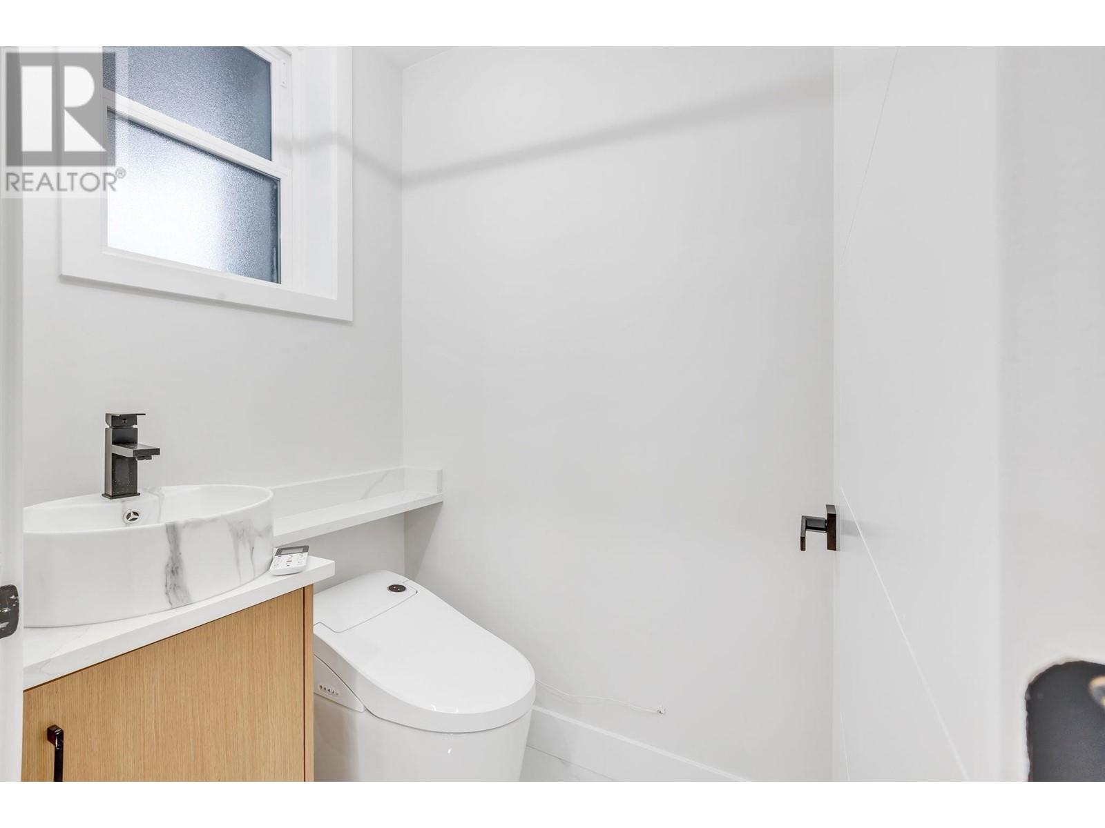 3440 E 4th Avenue, Vancouver, British Columbia  V5M 1L9 - Photo 9 - R3005611