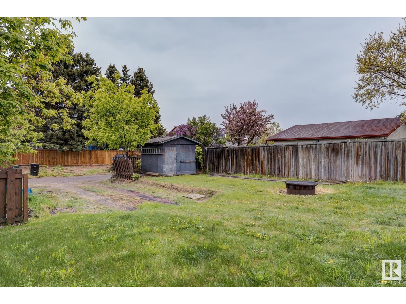 2524 46a St Nw, Edmonton, Alberta  T6L 3X8 - Photo 23 - E4437670