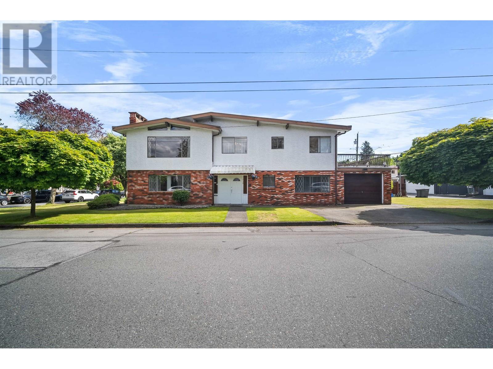 3120 PARKER STREET, Vancouver, British Columbia