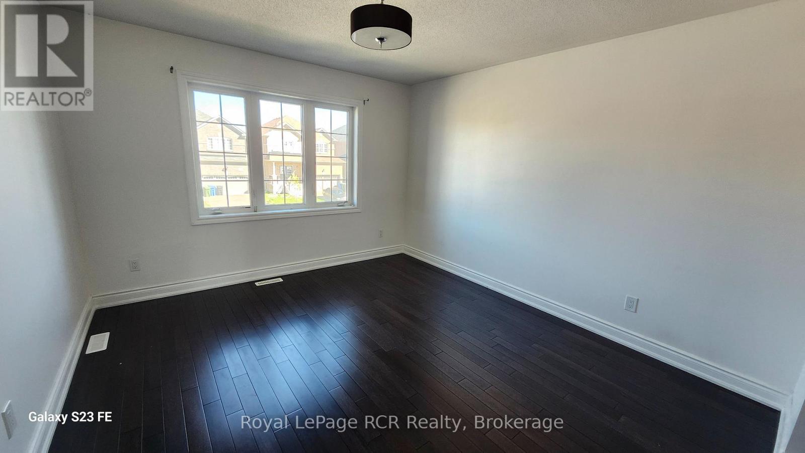 338 Van Dusen Avenue, Southgate, Ontario  N0C 1B0 - Photo 13 - X12160472