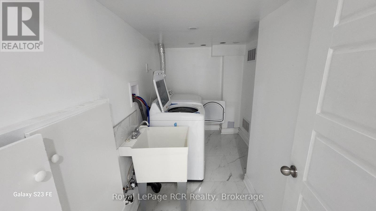 338 Van Dusen Avenue, Southgate, Ontario  N0C 1B0 - Photo 17 - X12160472