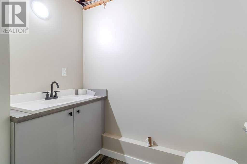 313 Terrace Park, Red Deer, Alberta  T4N 1V8 - Photo 17 - A2222634
