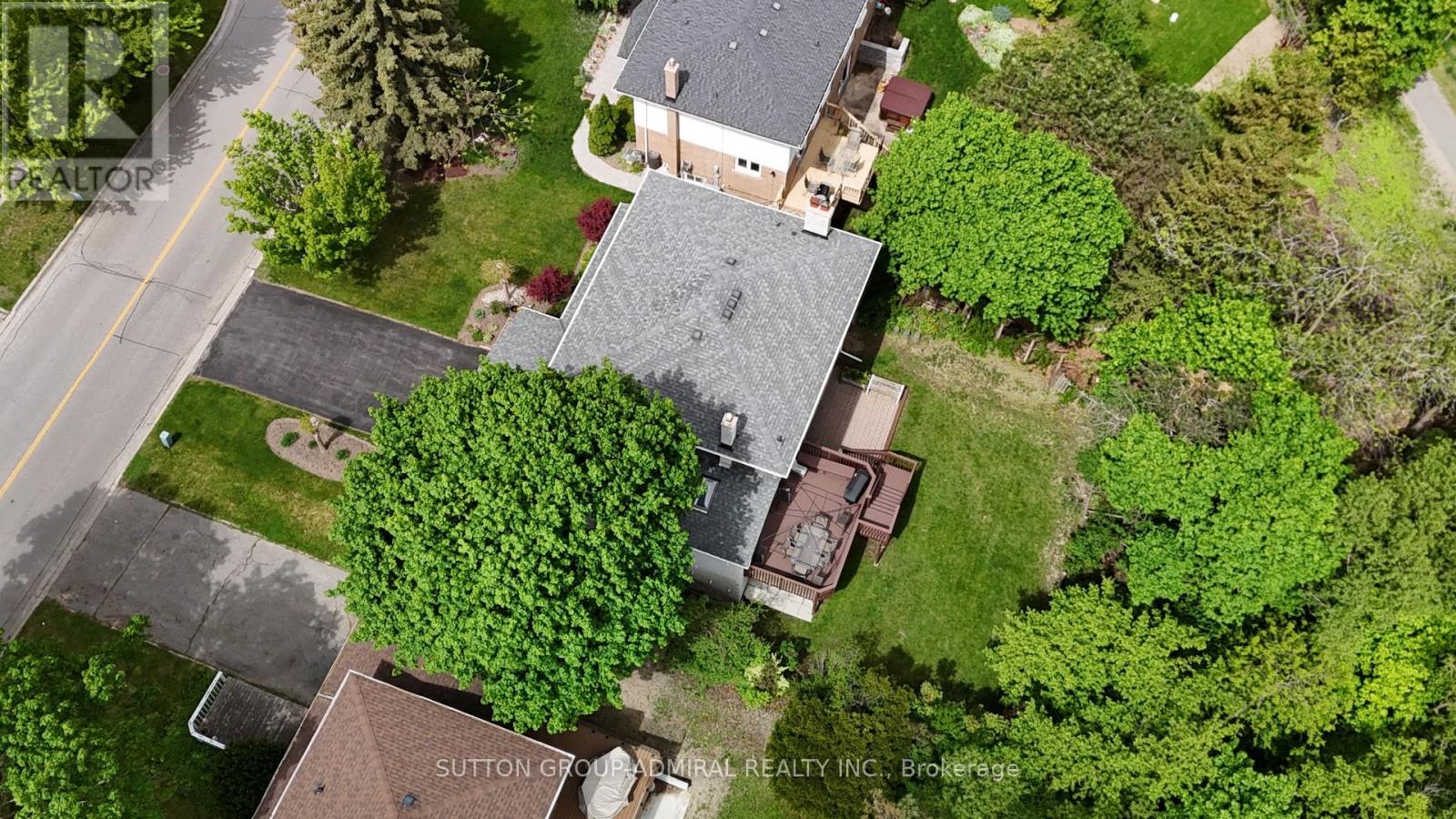 175 Bay Thorn Drive, Markham, Ontario  L3T 3V2 - Photo 3 - N12119092