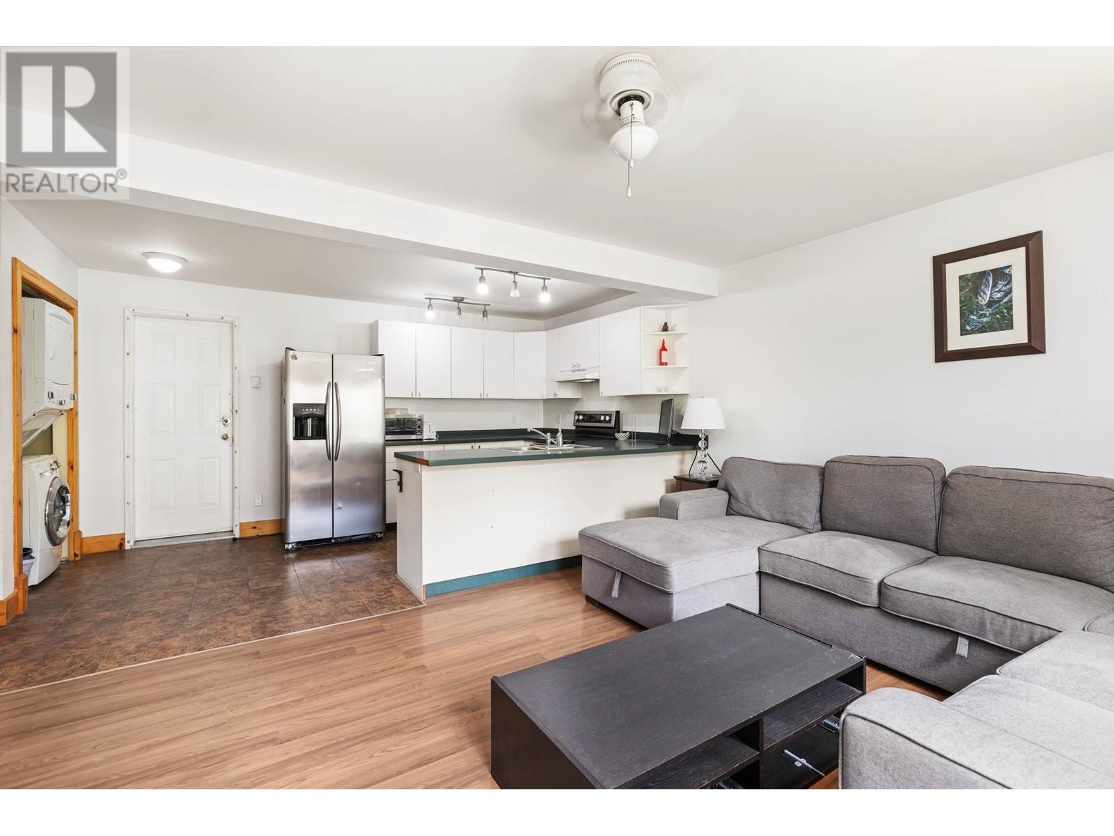 1488 Balsam Street, Pemberton, British Columbia  V0N 2L0 - Photo 15 - R3005734