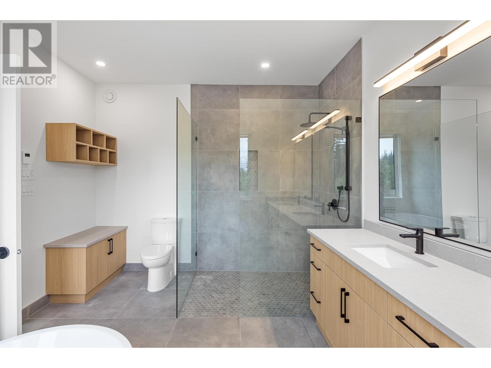 15 3385 Mamquam Road, Squamish, British Columbia  V8B 0E3 - Photo 16 - R3005178