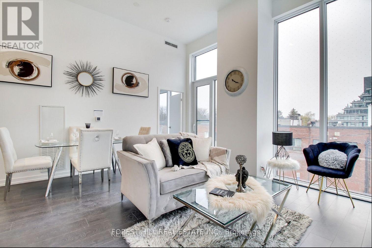211 - 2020 Bathurst Street, Toronto, Ontario  M6C 2B9 - Photo 5 - C12164153