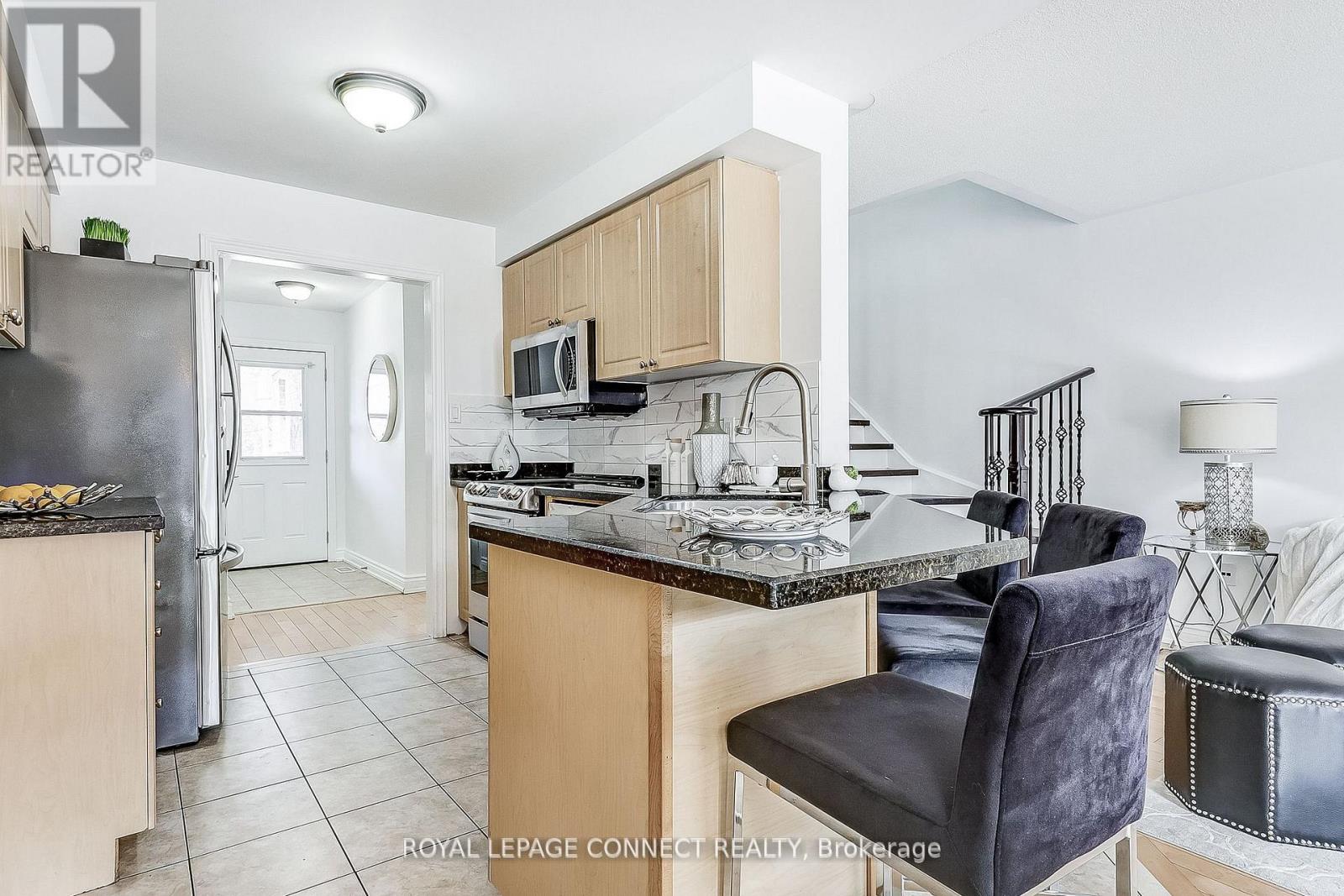 12 Aldonschool Court, Ajax, Ontario  L1S 0C5 - Photo 6 - E12164156
