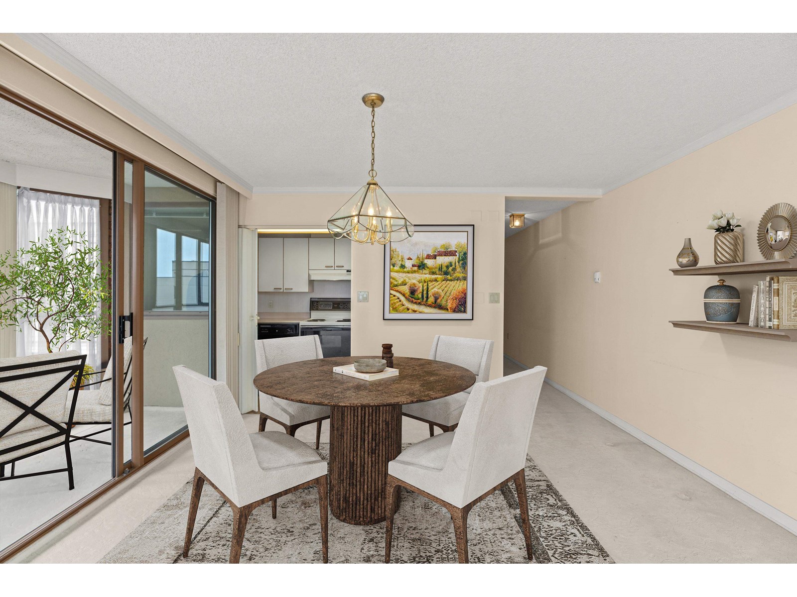 Property at 608 15111 RUSSELL AVENUE image 3