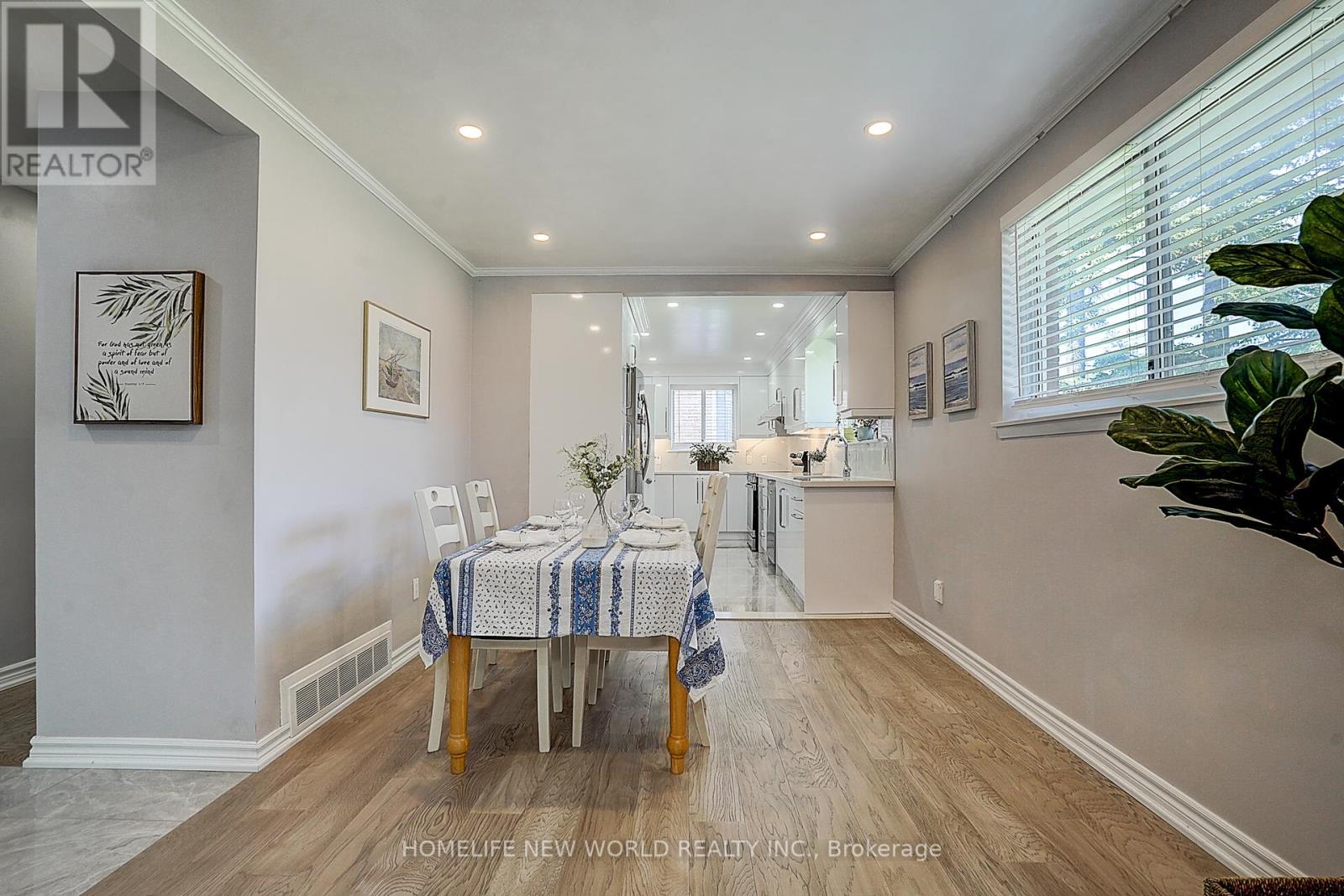 19 Pondsview Drive, Toronto, Ontario  M2J 4B3 - Photo 12 - C12090649