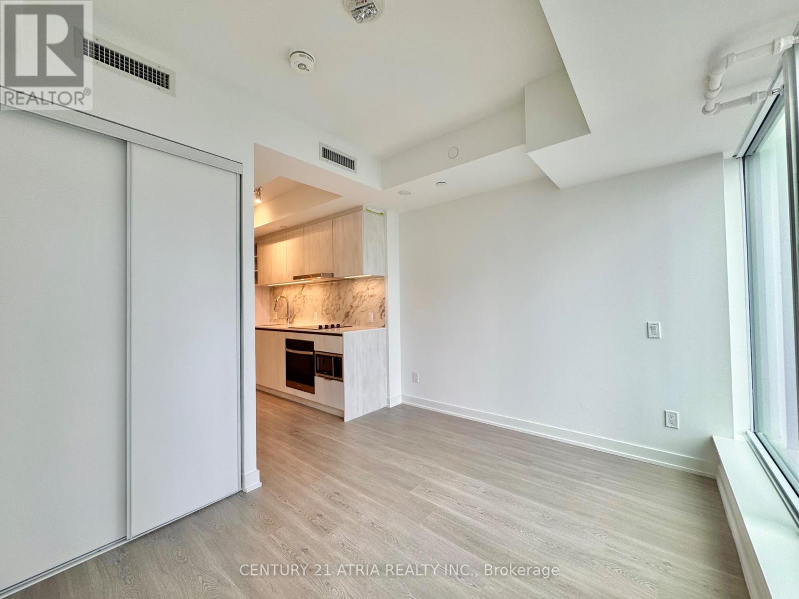2108 - 8 Wellesley Street W, Toronto, Ontario  M4Y 0J5 - Photo 6 - C12164081