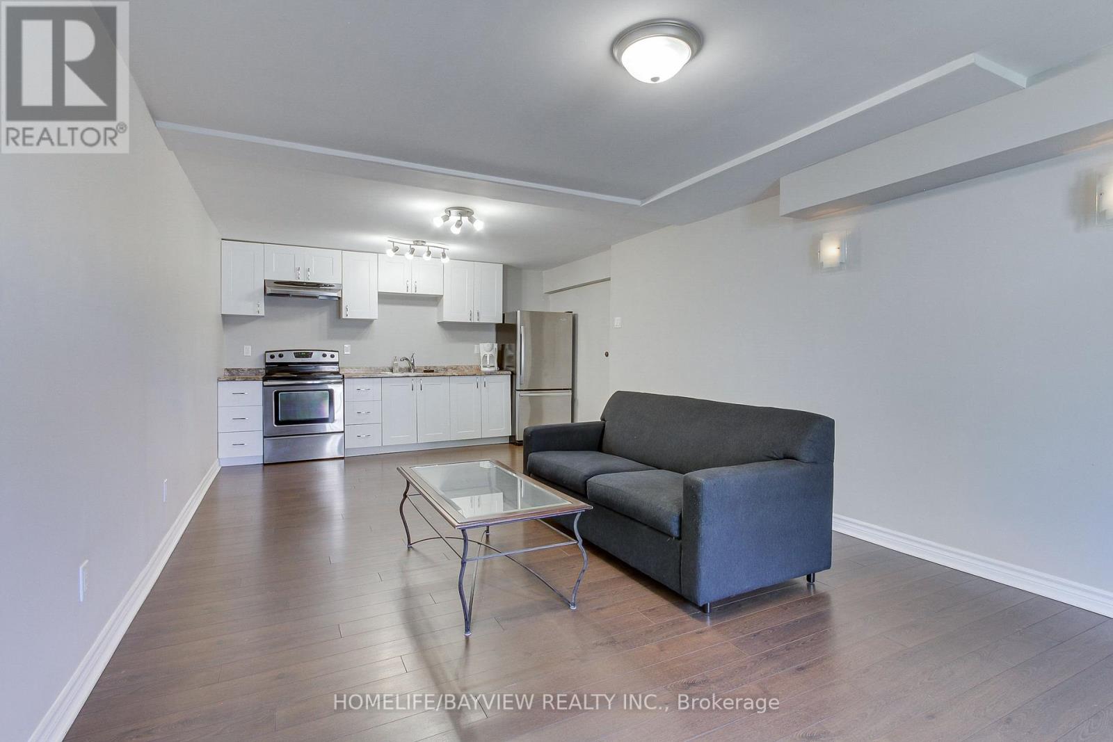 3 Tower Court, Bradford West Gwillimbury, Ontario  L3Z 2V2 - Photo 28 - N12161323