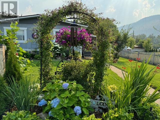 518 PINE Street, Chase, BC V0E1M0
