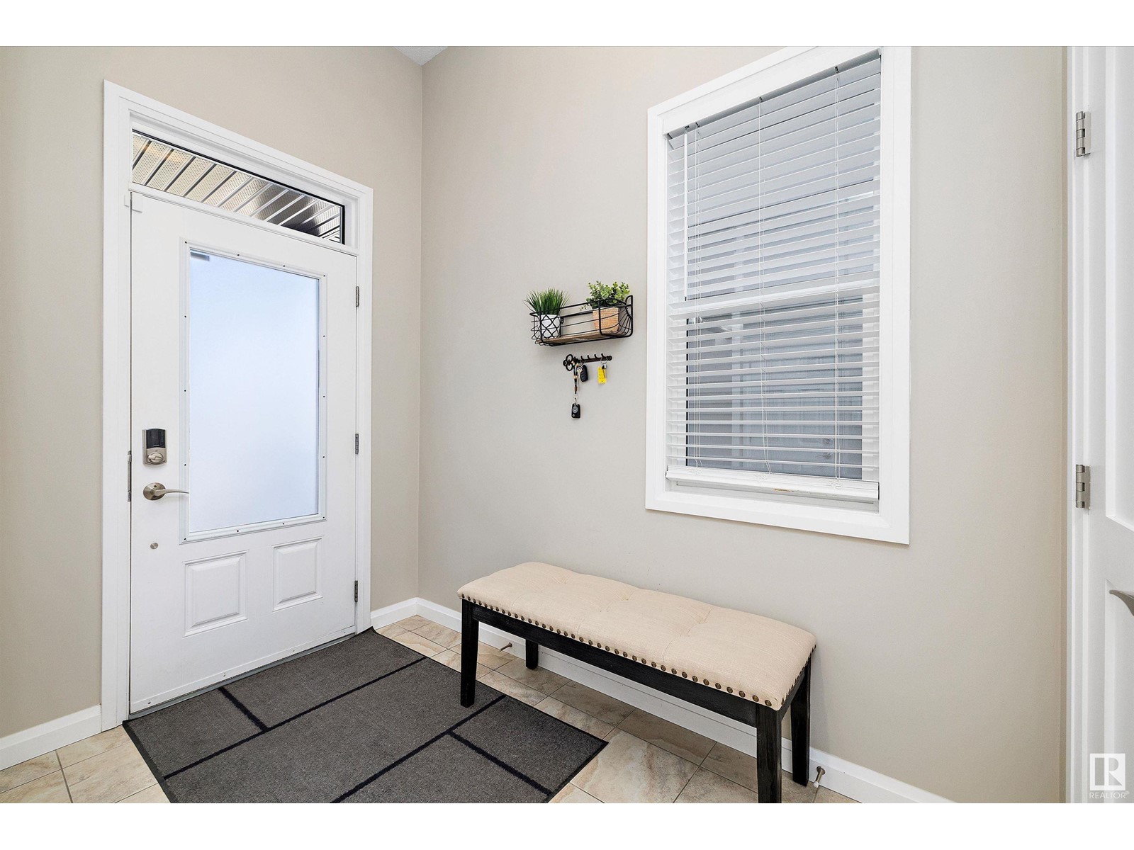 4723 Crabapple Ru Sw, Edmonton, Alberta  T8X 0Y7 - Photo 2 - E4437624