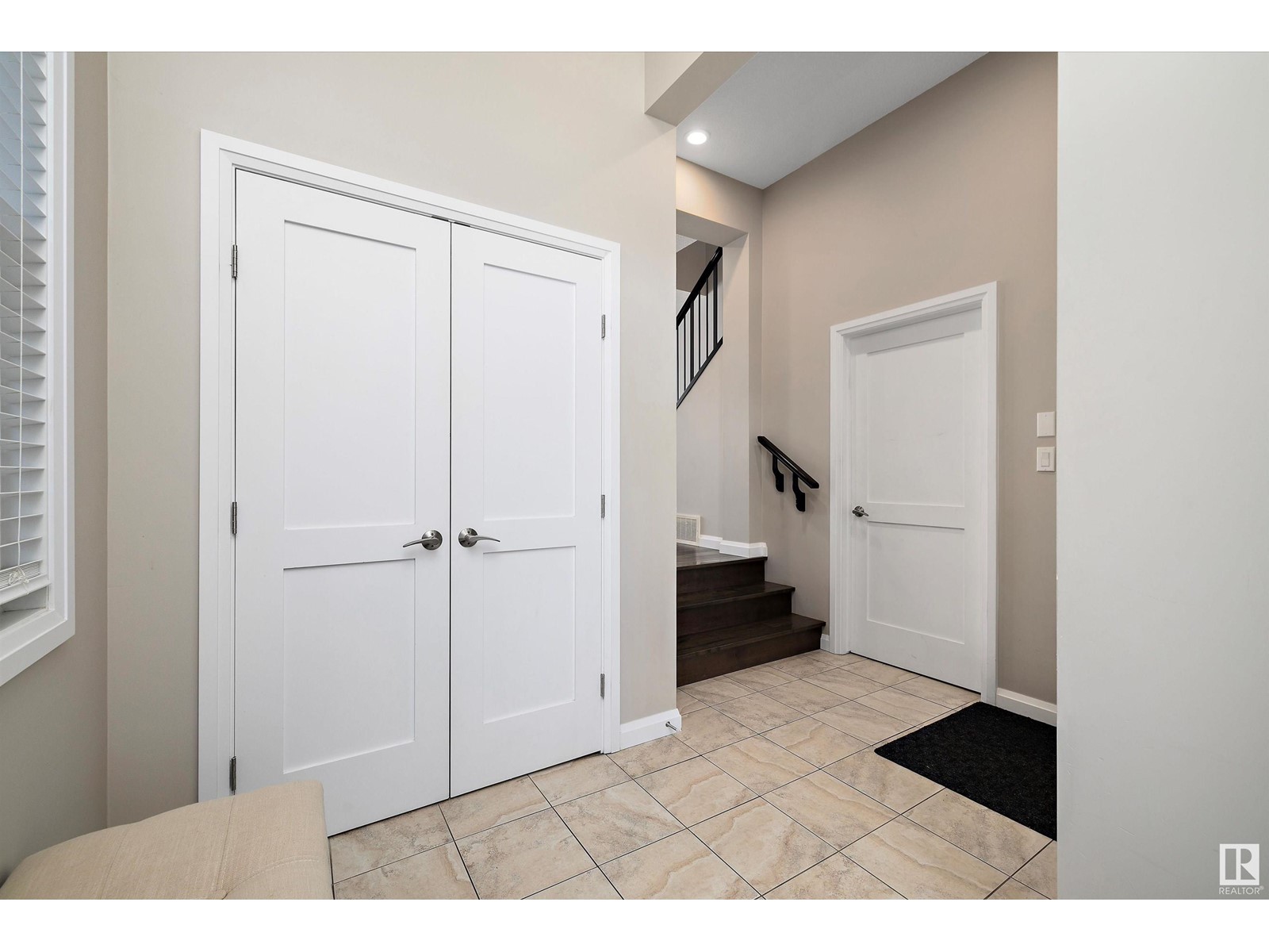 4723 Crabapple Ru Sw, Edmonton, Alberta  T8X 0Y7 - Photo 3 - E4437624