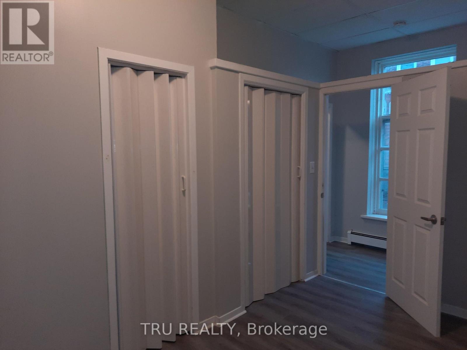 33 Lakeshore Drive, South Dundas, Ontario  K0C 1X0 - Photo 8 - X12164214