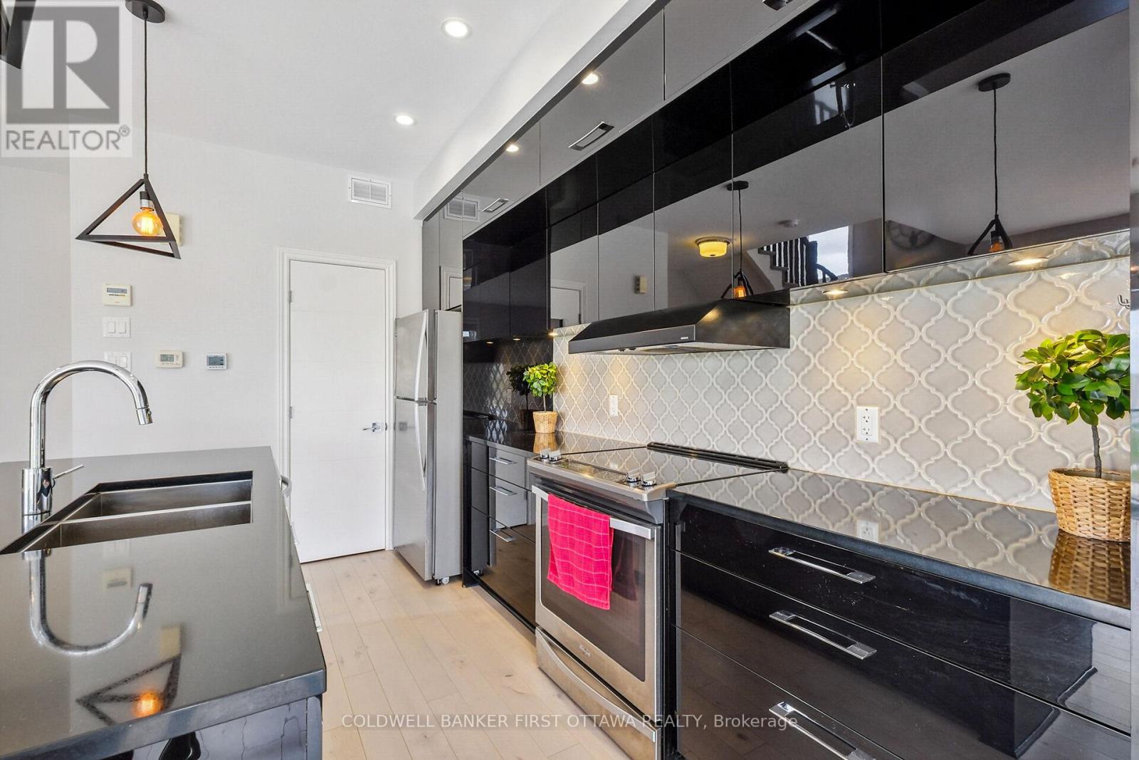 612 Chaperal Private, Ottawa, Ontario  K4A 0Y2 - Photo 16 - X12164216
