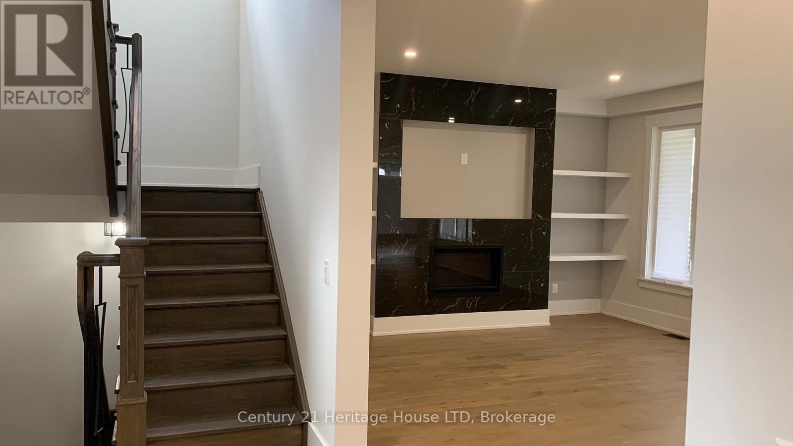 2476 Colangelo Drive, Niagara Falls, Ontario  L2J 0A1 - Photo 13 - X12164184