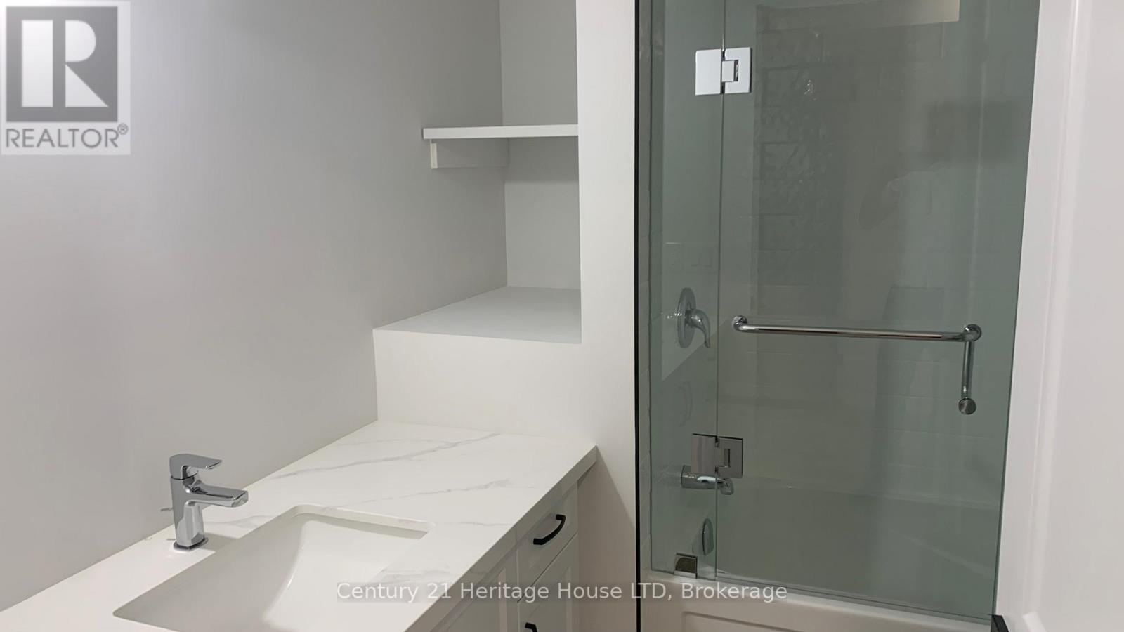 2476 Colangelo Drive, Niagara Falls, Ontario  L2J 0A1 - Photo 26 - X12164184