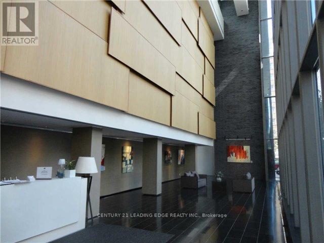 3707 - 33 Charles Street E, Toronto, Ontario  M4Y 0B7 - Photo 3 - C12163681