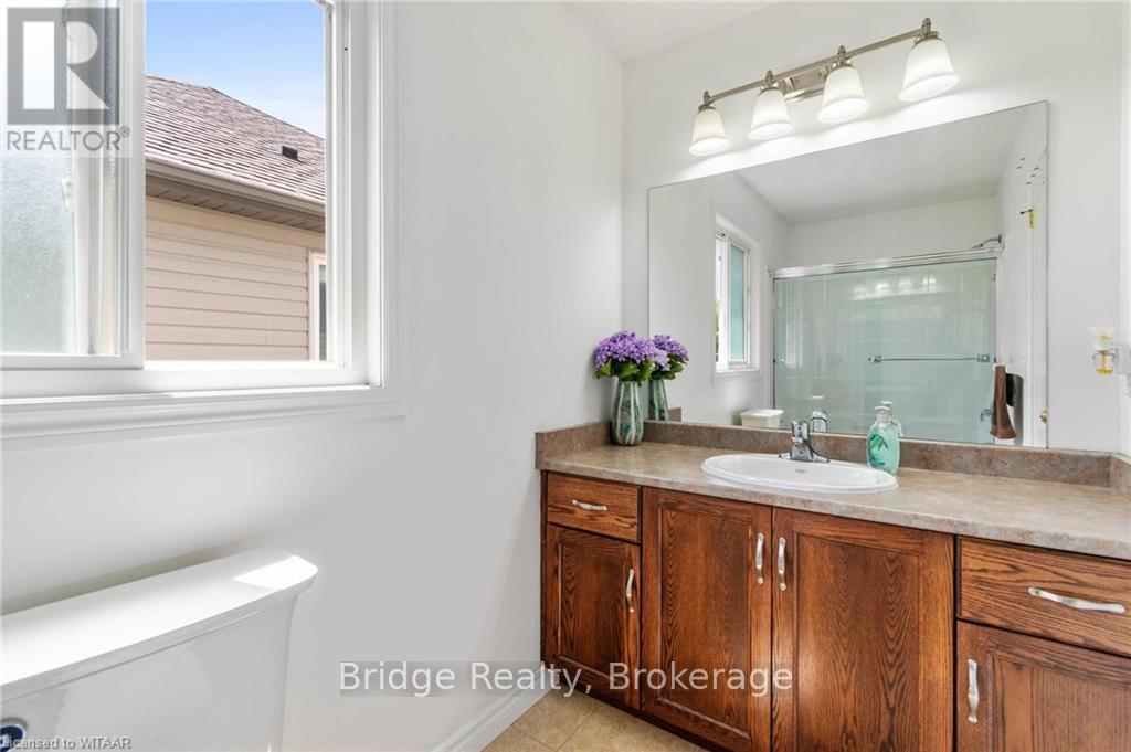 451 Fairway Road, Woodstock, Ontario N4T 0E1 - Photo 16 - X12164202