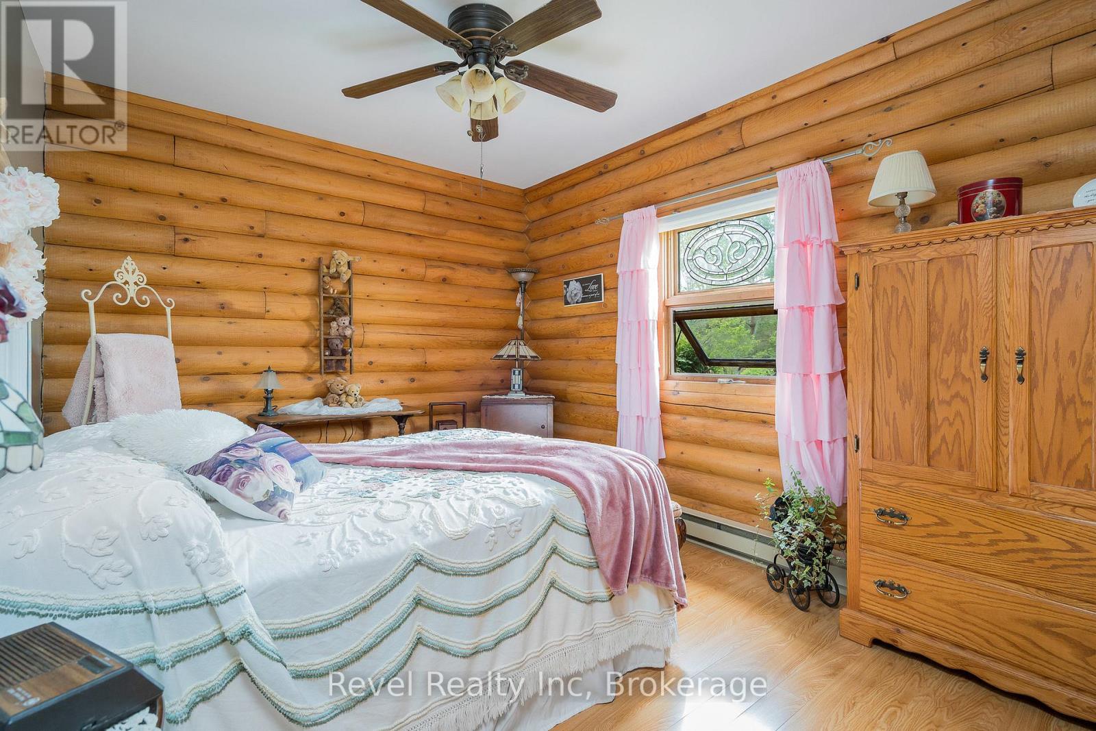 383349 Dawson Road, Georgian Bluffs, Ontario  N0H 1S0 - Photo 12 - X12164193