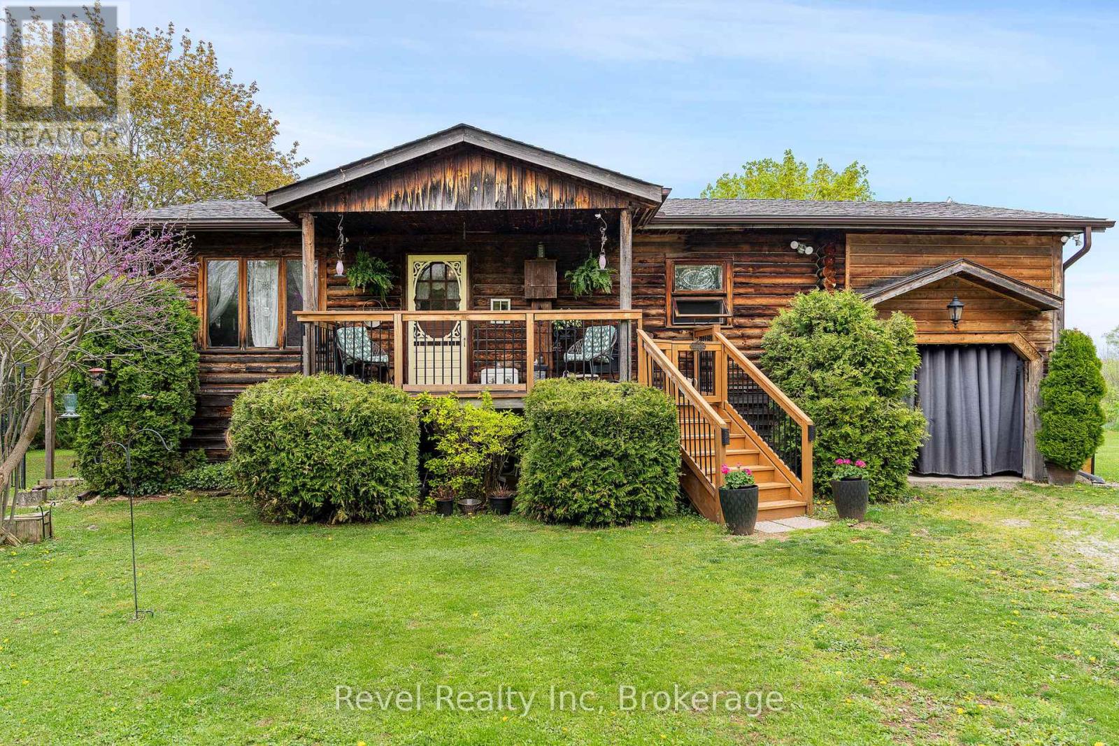 383349 Dawson Road, Georgian Bluffs, Ontario  N0H 1S0 - Photo 2 - X12164193