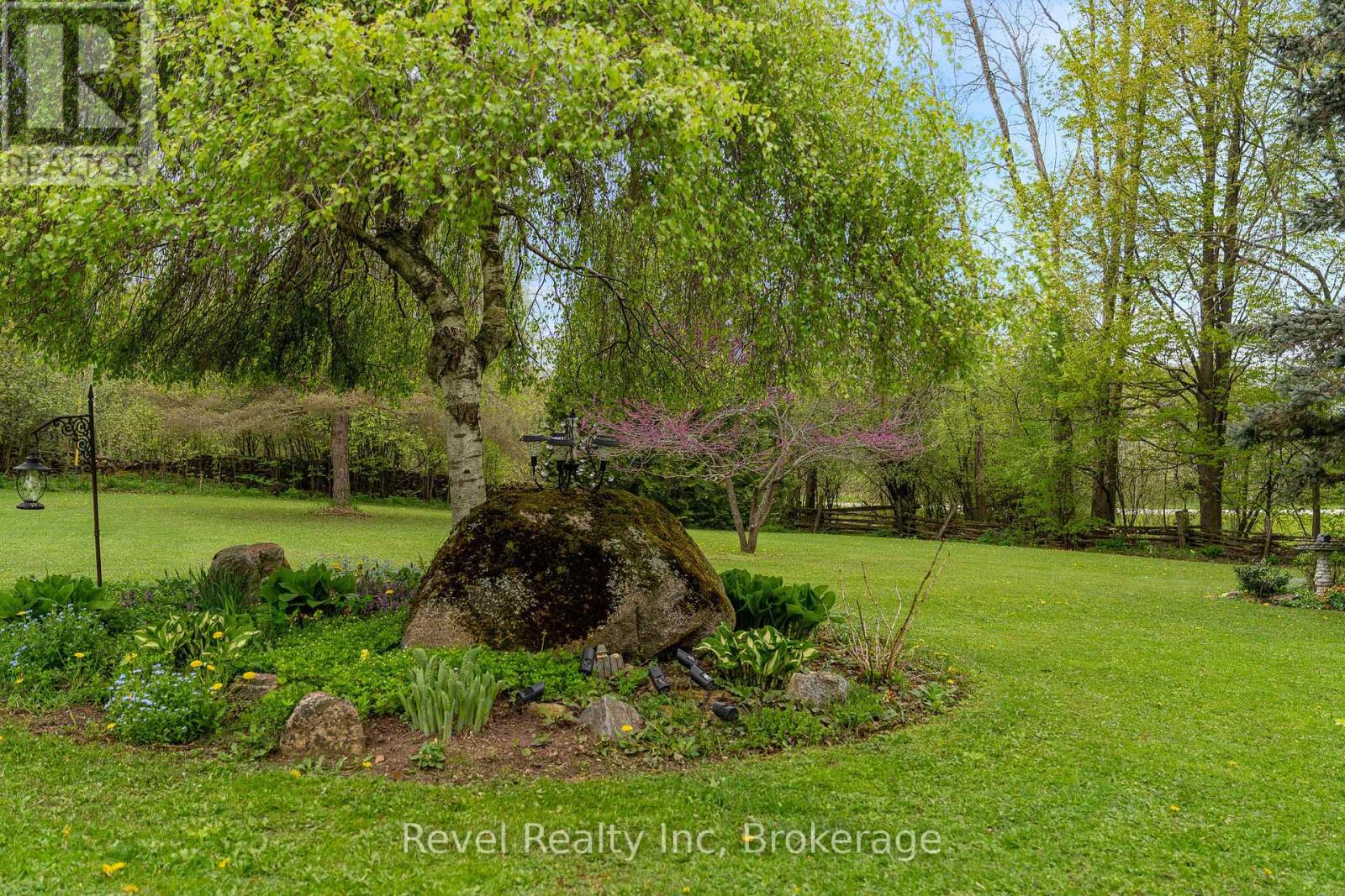 383349 Dawson Road, Georgian Bluffs, Ontario  N0H 1S0 - Photo 23 - X12164193