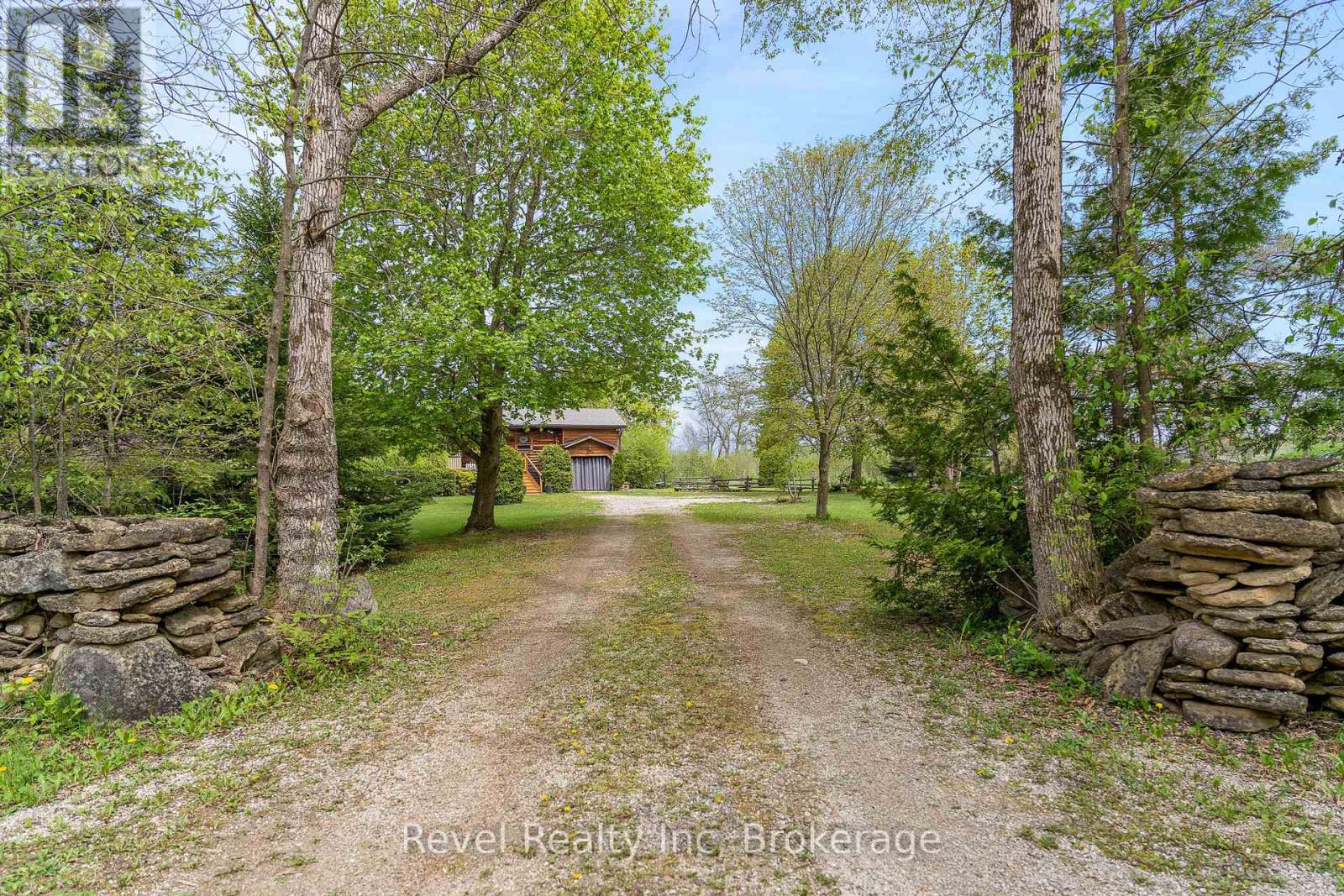 383349 Dawson Road, Georgian Bluffs, Ontario  N0H 1S0 - Photo 4 - X12164193