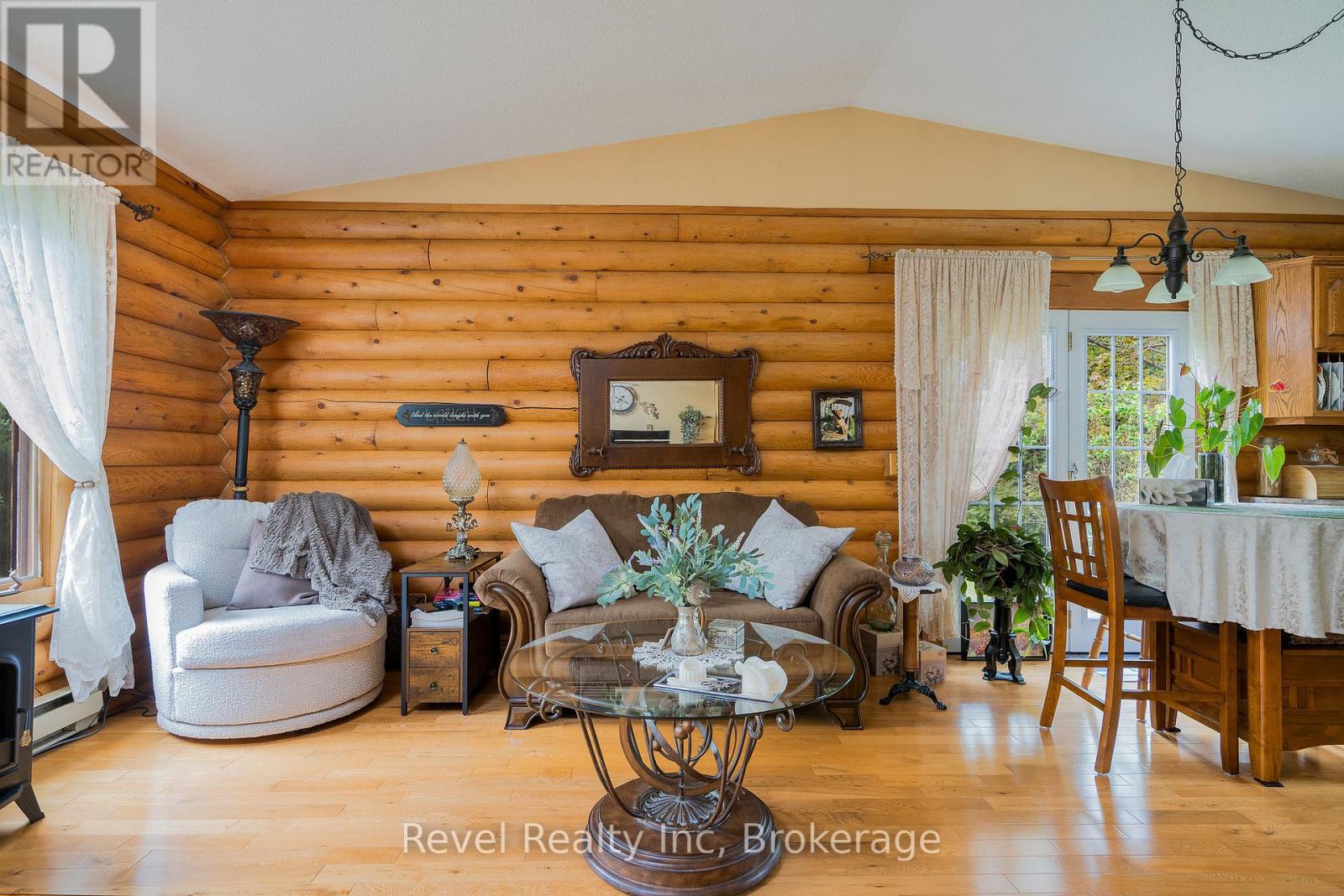 383349 Dawson Road, Georgian Bluffs, Ontario  N0H 1S0 - Photo 6 - X12164193
