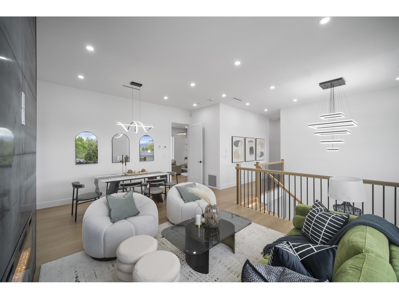 12644 113b Avenue, Surrey, British Columbia  V3V 3M9 - Photo 5 - R3005321
