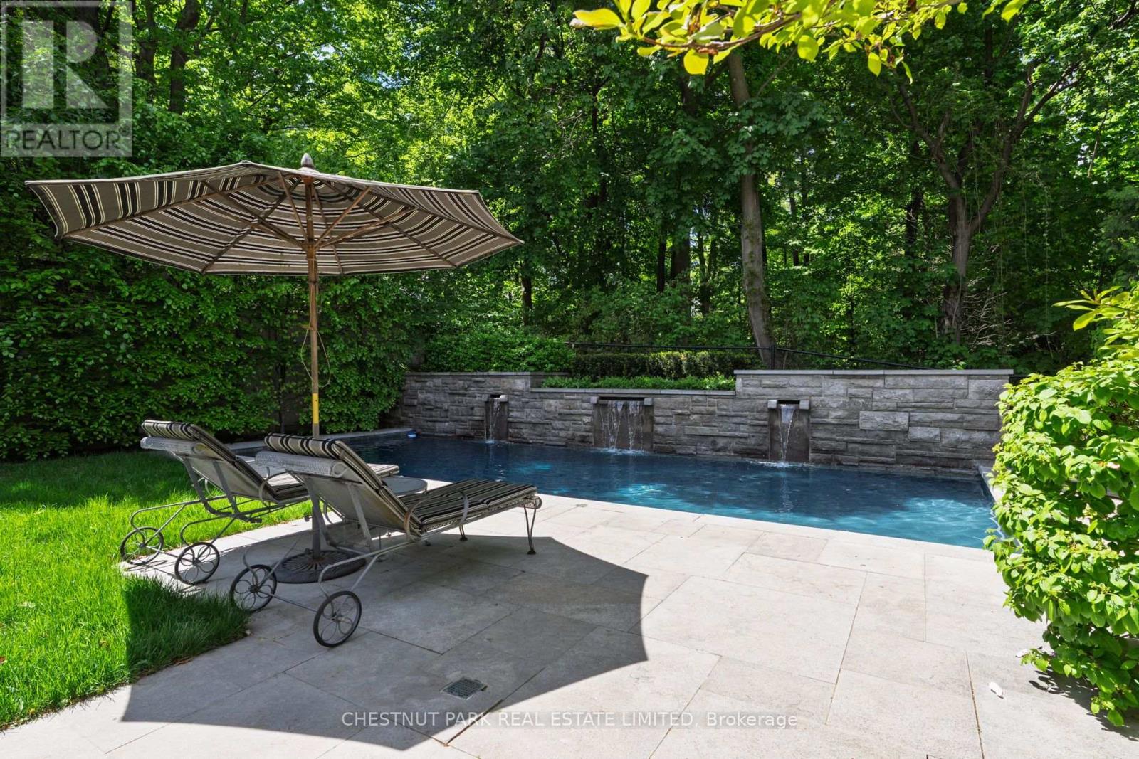 12 Blyth Hill Road, Toronto, Ontario  M4N 3L4 - Photo 38 - C12164208