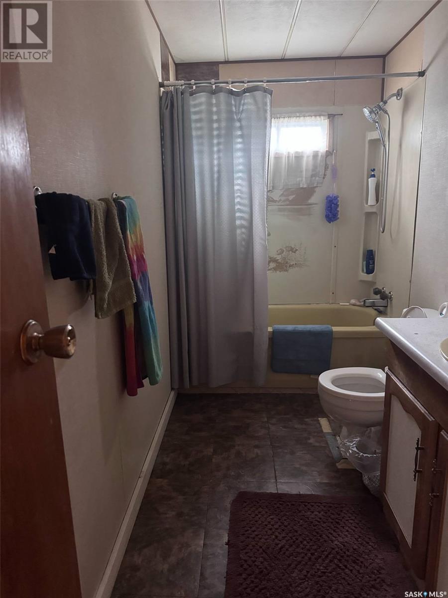 307 Aspen Street, Maple Creek, Saskatchewan  S0N 2S0 - Photo 17 - SK006191