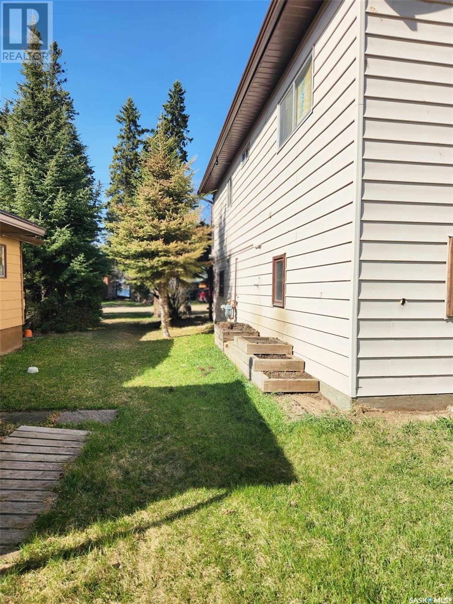 267 Lakeshore Drive, Emma Lake, Saskatchewan  S0J 0N0 - Photo 3 - SK006590