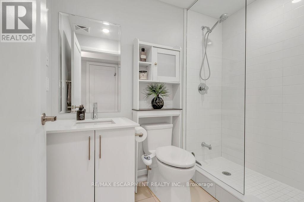 104 - 1165 Journeyman Lane, Mississauga, Ontario  L5J 0B5 - Photo 17 - W12164215