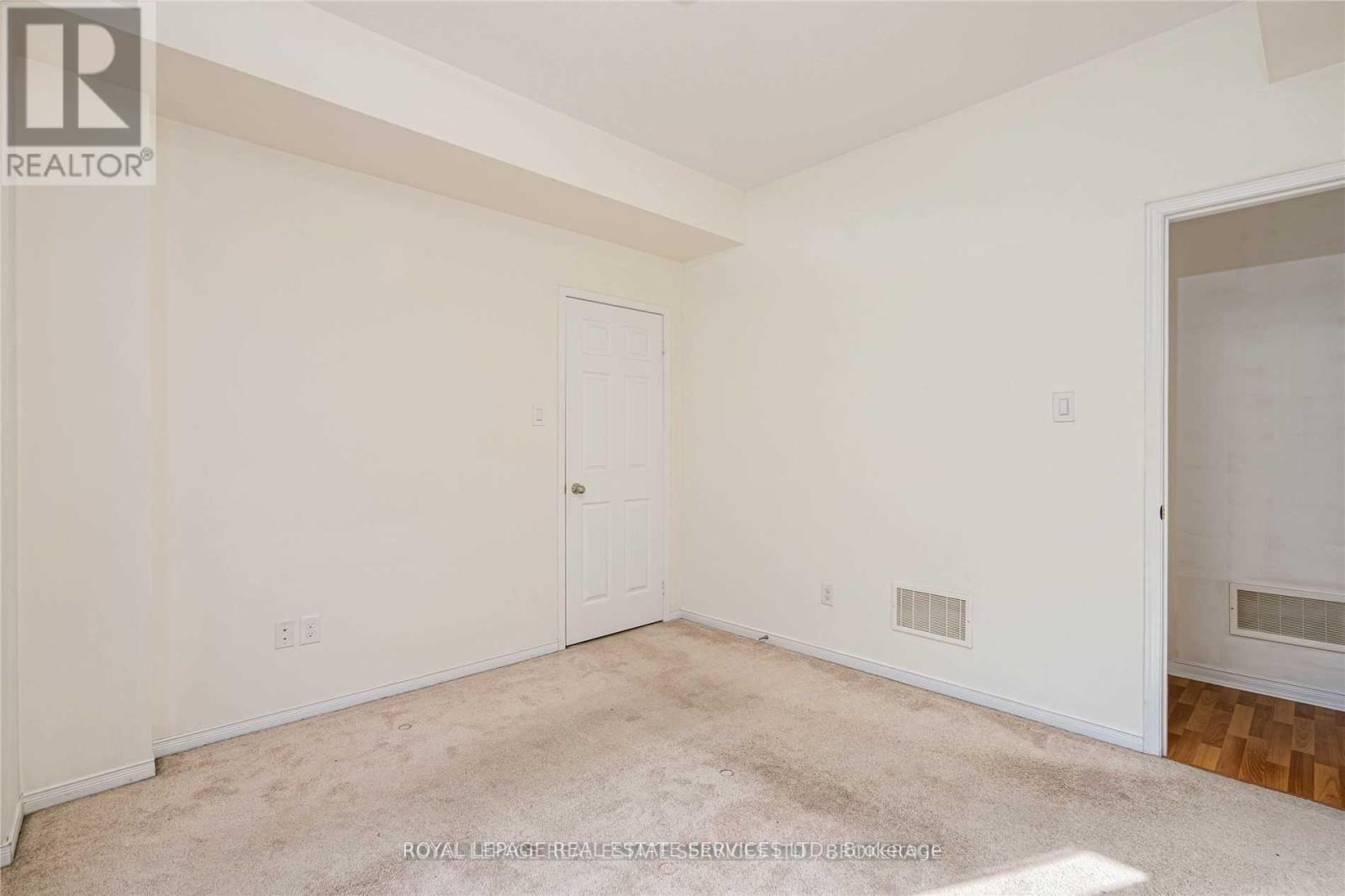 16 - 5650 Winston Churchill Boulevard, Mississauga, Ontario  L5M 0L8 - Photo 16 - W12164227
