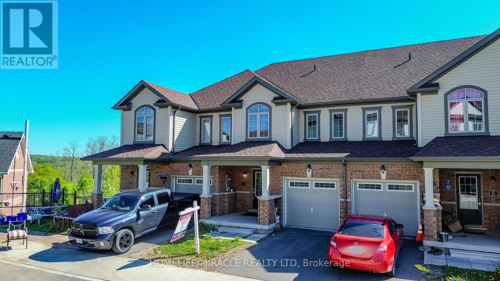 Property at 21 - 740 LINDEN DRIVE image 2