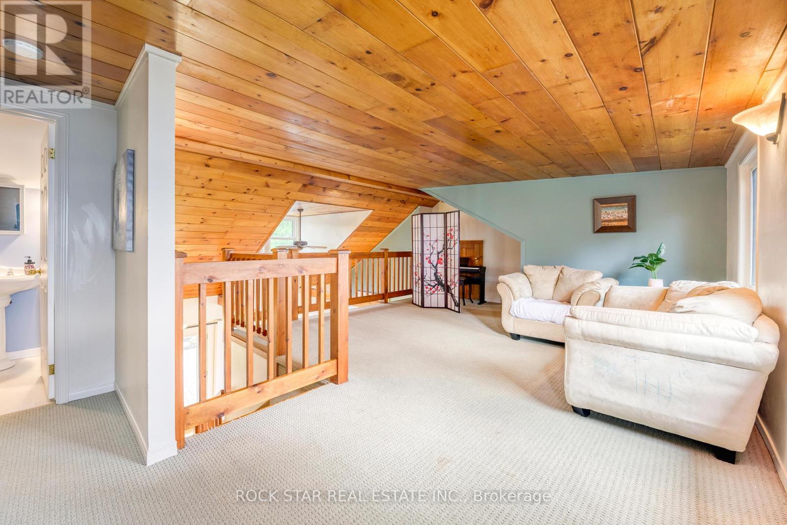 3186 Dana Street, Plympton-Wyoming, Ontario  N0N 1E0 - Photo 39 - X12164217