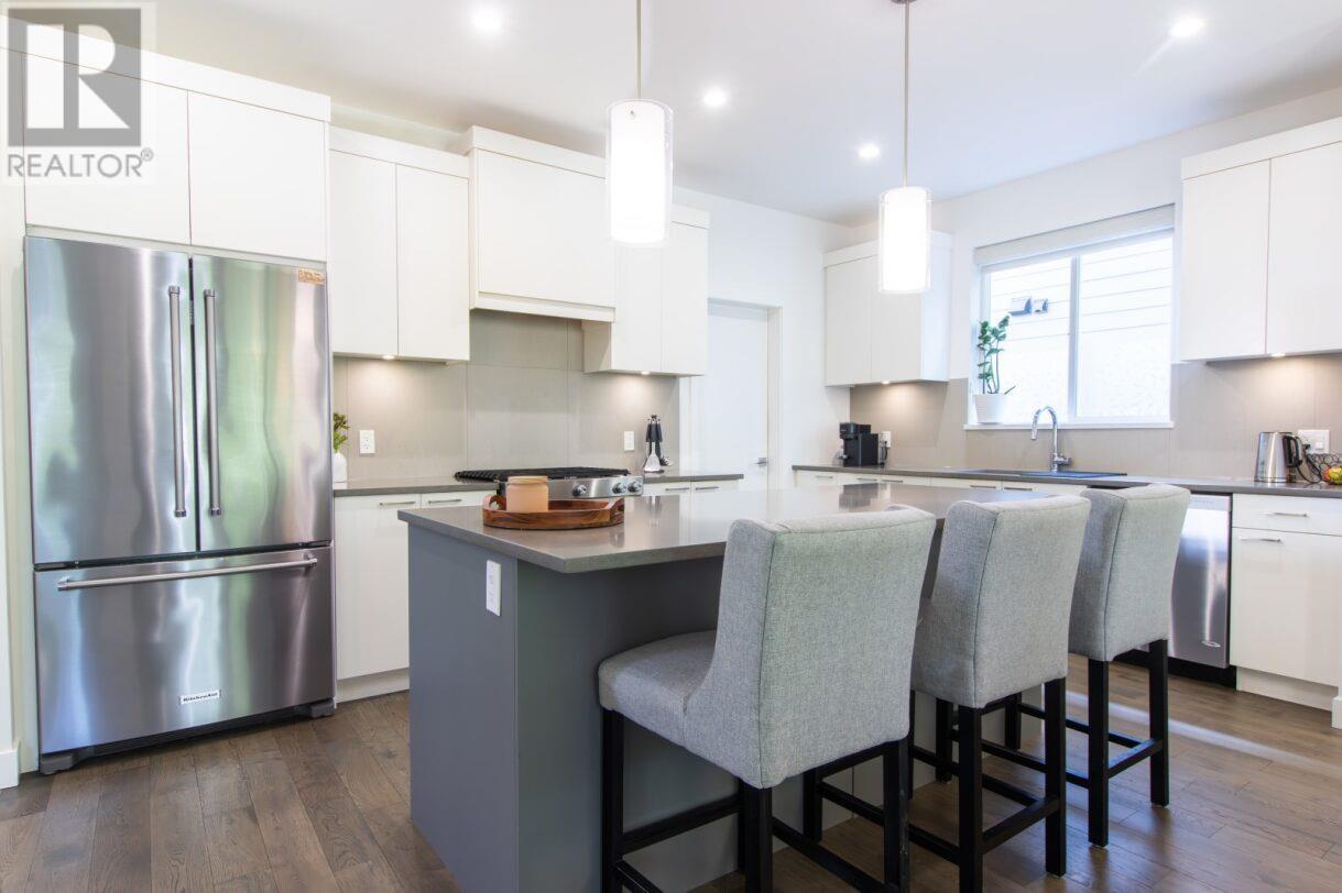 39253 Falcon Crescent, Squamish, British Columbia  V8B 0V8 - Photo 14 - R2994579
