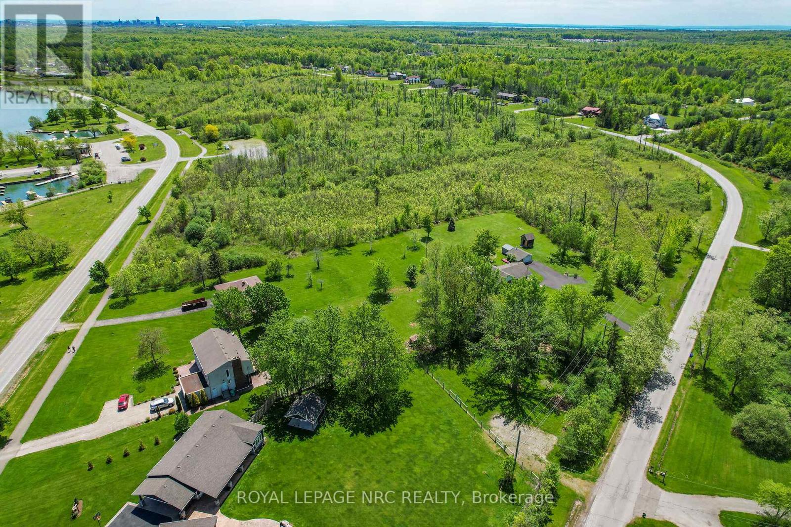 410 Cairns Crescent, Fort Erie (Bowen), Ontario  L2A 5M4 - Photo 47 - X12164237