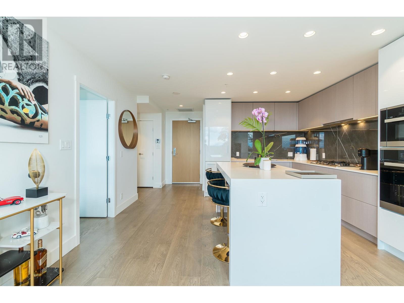 1005 1675 Lions Gate Lane, North Vancouver, British Columbia  V7P 3B4 - Photo 8 - R3005771
