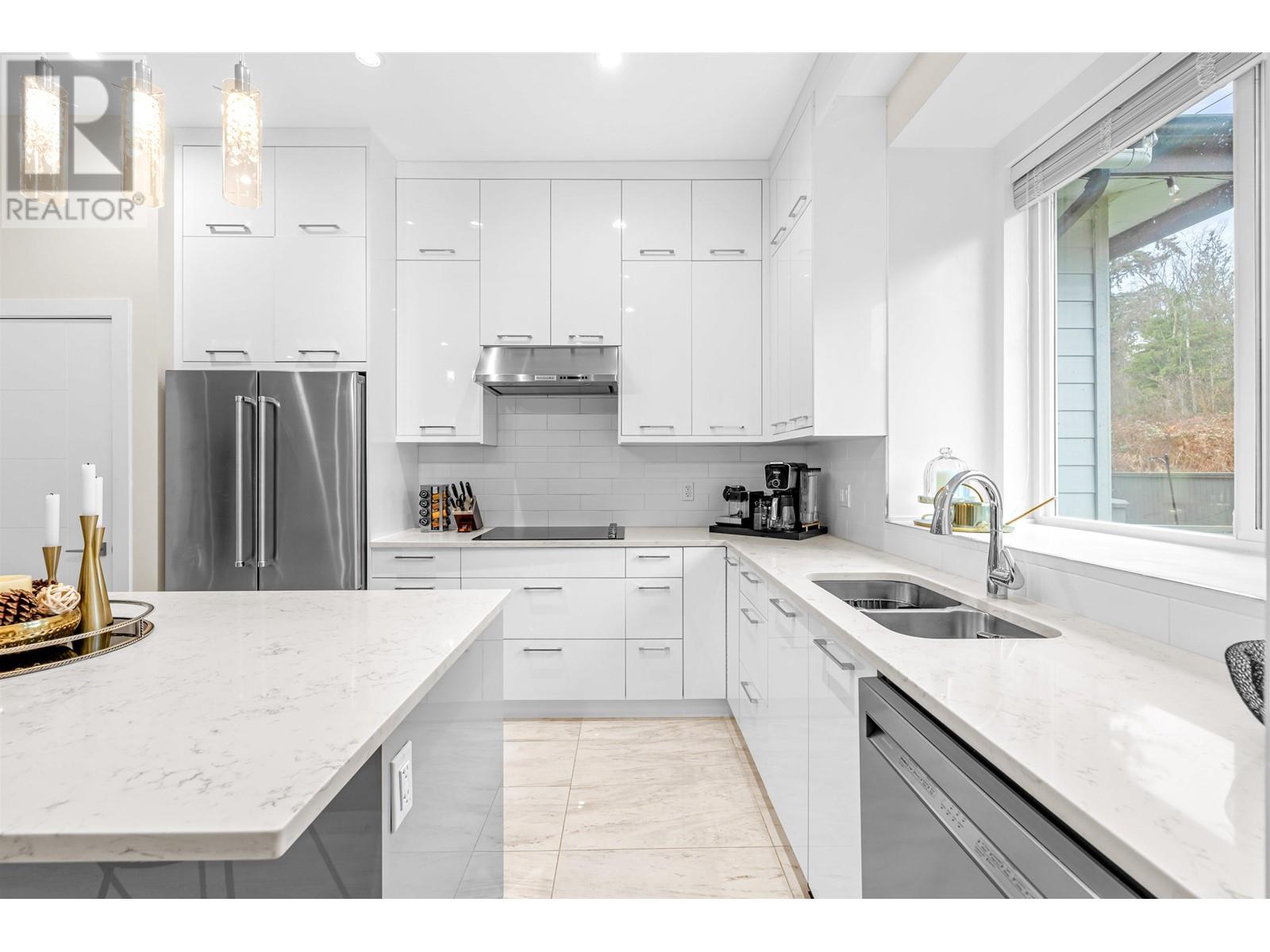 102 3499 Gislason Avenue, Coquitlam, British Columbia  V3B 0P8 - Photo 12 - R3005772