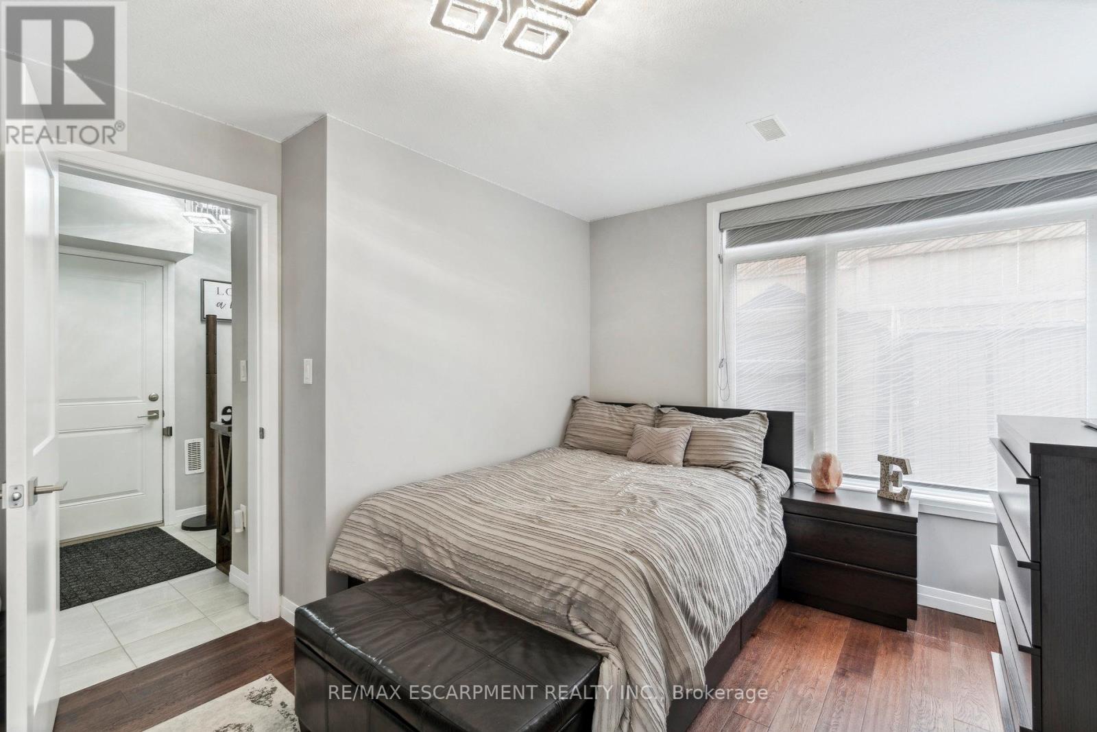 305 - 30 Times Square Boulevard, Hamilton, Ontario  L8J 0M1 - Photo 29 - X12152460