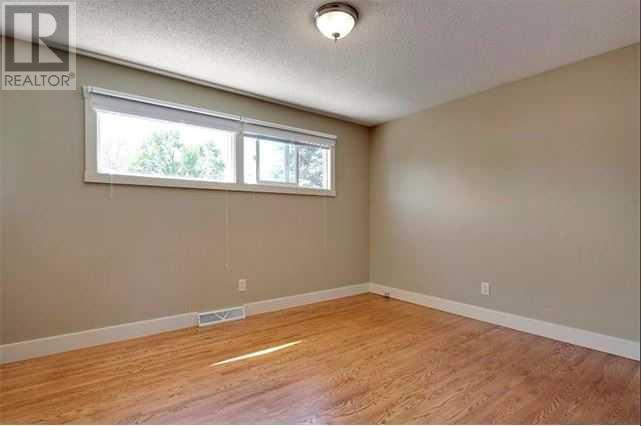 10235 Maple Grove Place Se, Calgary, Alberta  T2J 1S5 - Photo 11 - A2223390