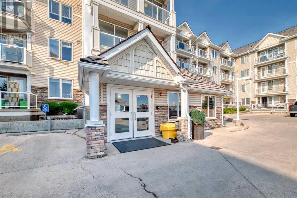 Property at 301, 500 Rocky Vista Gardens NW image 2