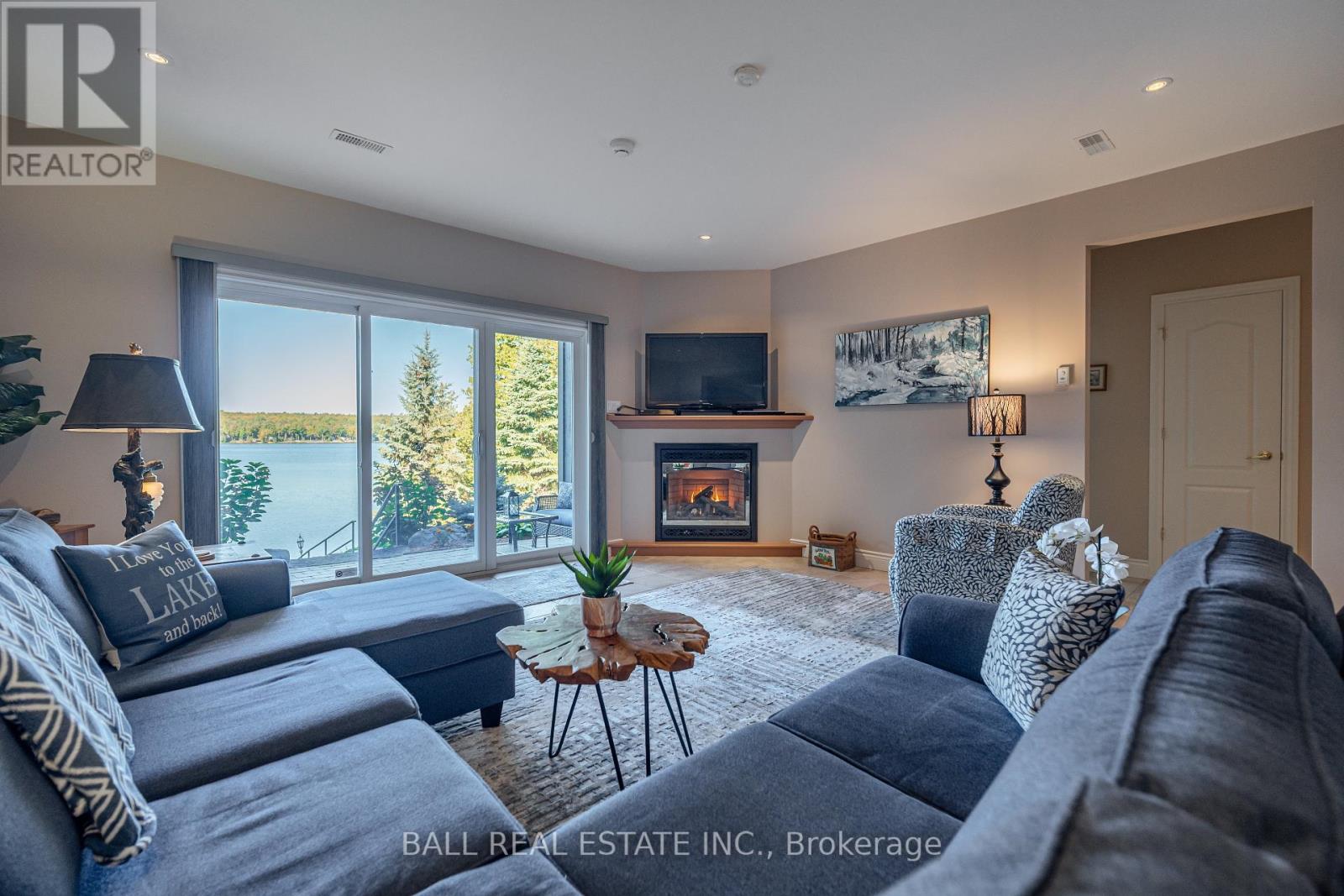 1950 WHITE LAKE ROAD E Douro-Dummer