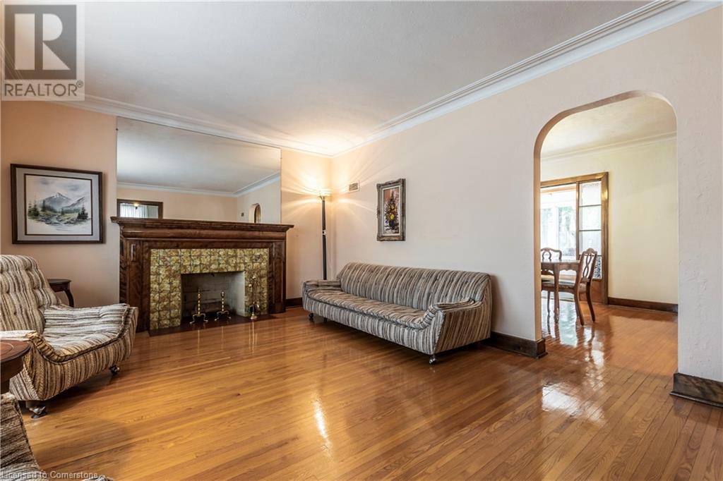 100 Borden Avenue N, Kitchener, Ontario  N2H 3J4 - Photo 9 - 40725713