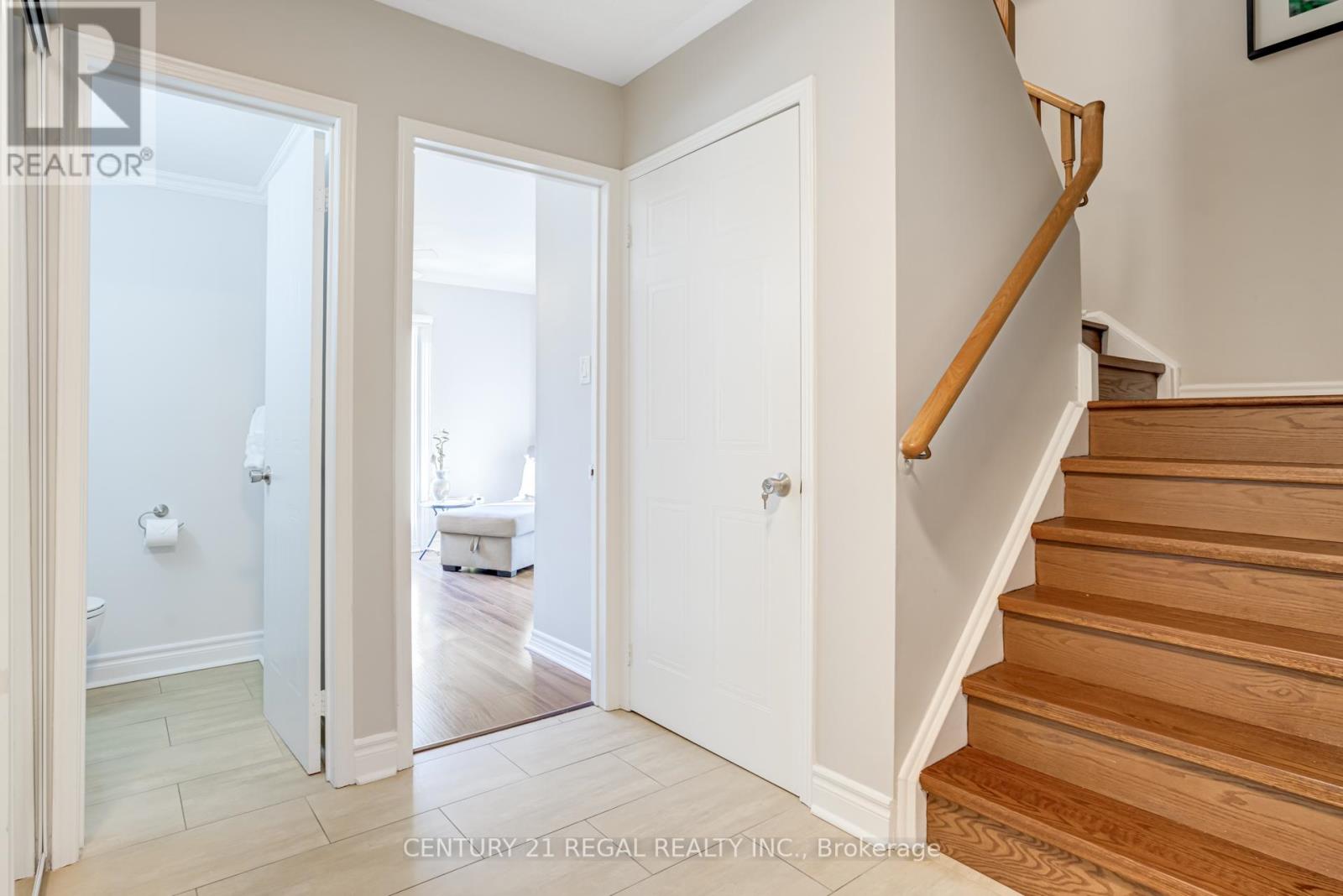 19 - 45 Bristol Road E, Mississauga, Ontario  L4Z 3P5 - Photo 3 - W12164239